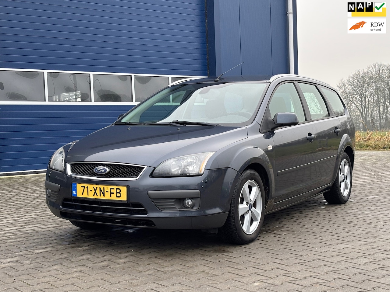 Ford Focus Wagon - 1.6-16V Futura | ''160.000 KM'' N.A.P. + Cruise control | - AutoWereld.nl