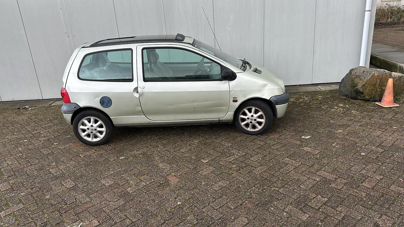 Renault Twingo - 1.2-16V Privilège 1.2-16V Privilège - AutoWereld.nl