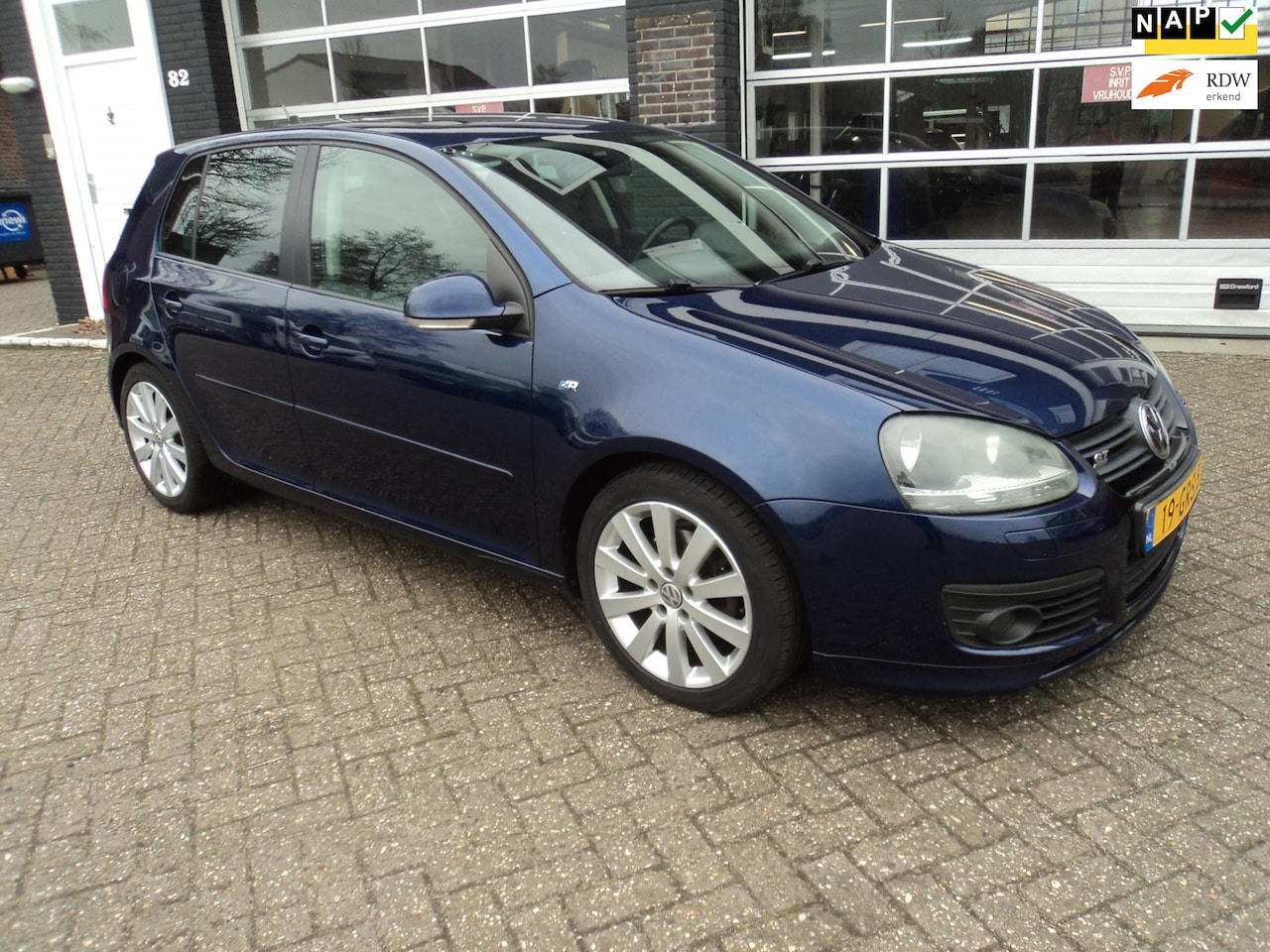 Volkswagen Golf - 1.4 TSI GT Sport Business ecc/stoelverw - AutoWereld.nl