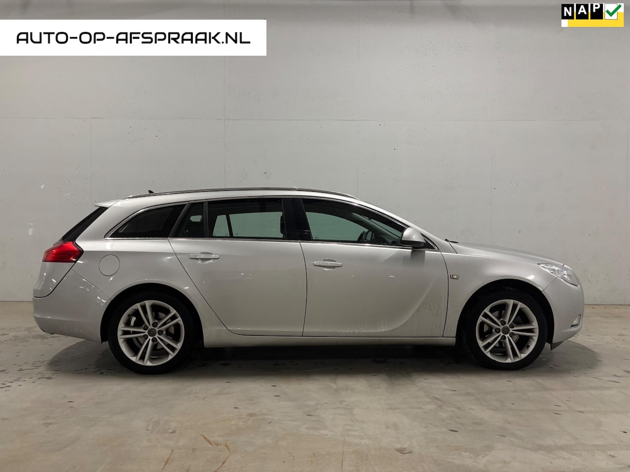 Opel Insignia Sports Tourer - 1.8 Business Navi Clima APK NAP - AutoWereld.nl