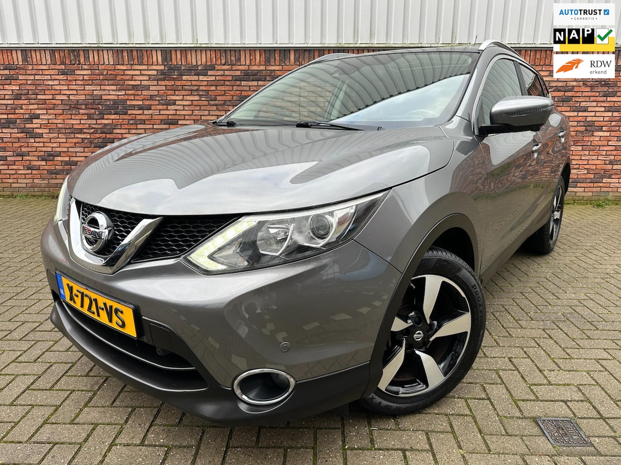 Nissan Qashqai - 1.2 Connect Edition |360 graden Camera|Pano| - AutoWereld.nl