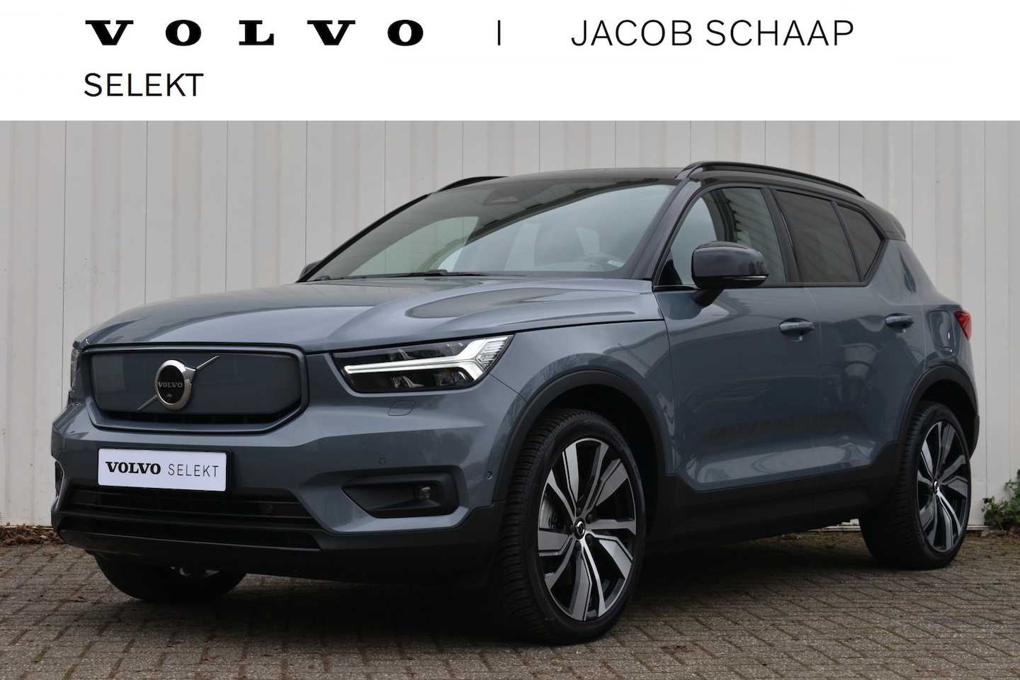 Volvo XC40 - Recharge Pro | Panoramadak | 360 Camera | H&K Audio | 20"LMV | - AutoWereld.nl