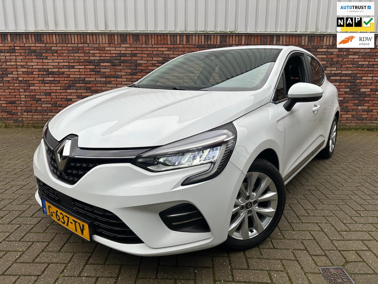 Renault Clio - 1.0 TCe Intens | Navi | - AutoWereld.nl