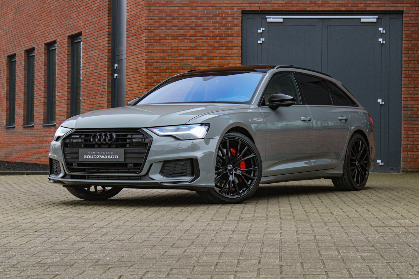 Audi A6 Avant - 55 TFSI e quattro Competition S-line | Exclusive Cognac | Nachtzicht | Pano | B&O - AutoWereld.nl