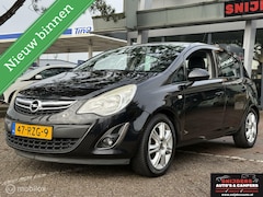 Opel Corsa - 1.2-16V Edition automaat