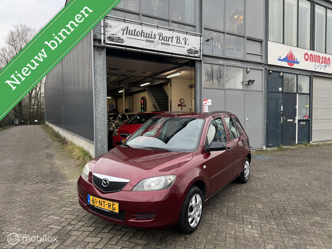 Mazda 2 - 1.4 Dynamic Airco! Trekhaak! Nieuwe APK! NAP Logisch! - AutoWereld.nl