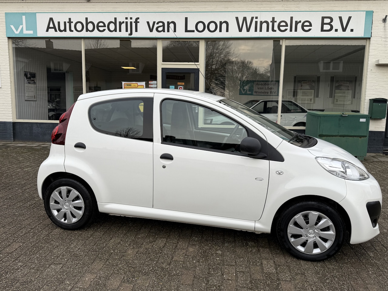 Peugeot 107 - 1.0 Access Accent 1.0 Access Accent - AutoWereld.nl