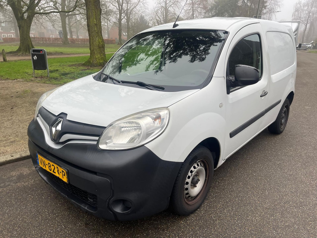 Renault Kangoo Express - 1.5 dCi 90 Express Black Edition S&S - AutoWereld.nl