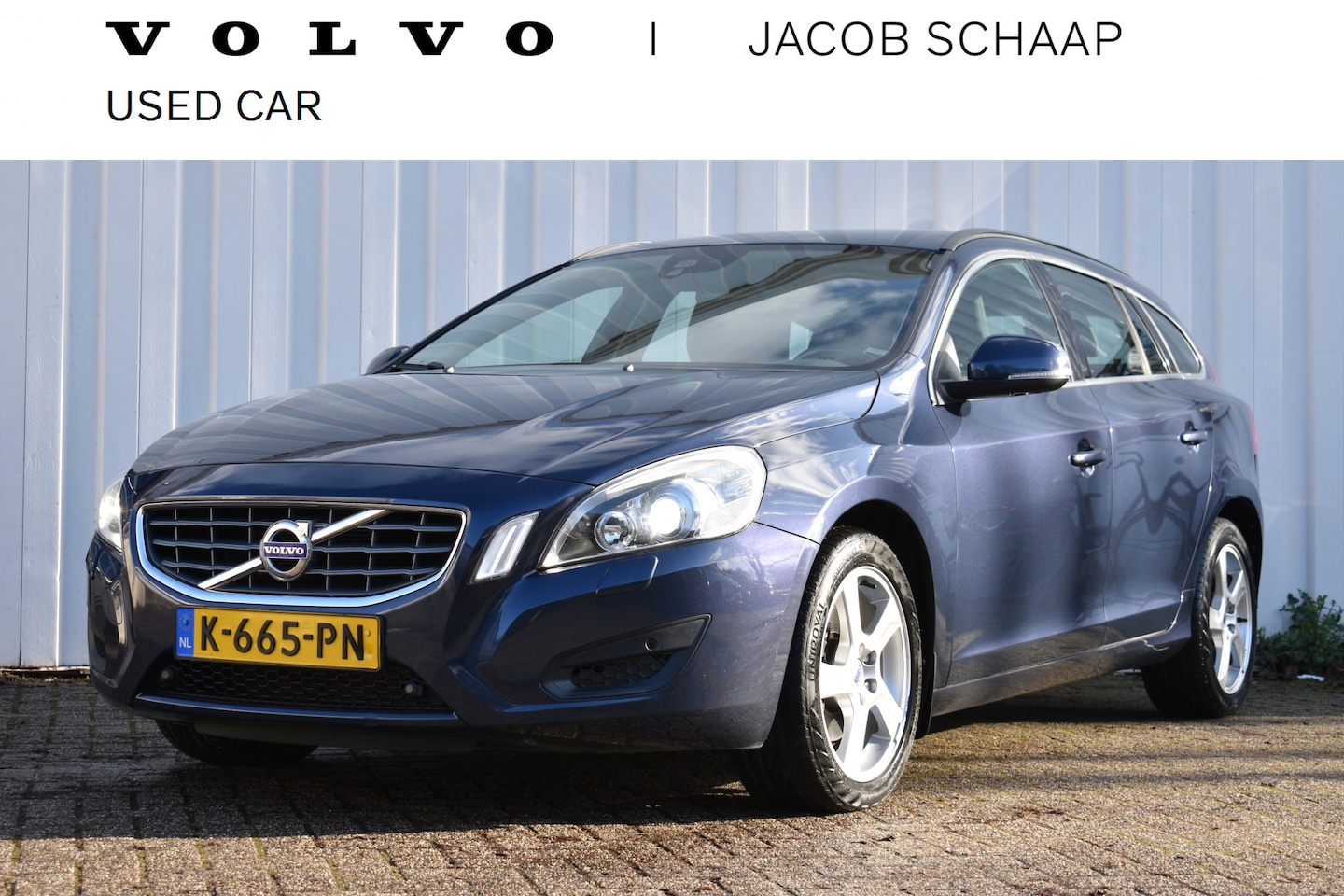 Volvo V60 - 1.6 T4 Summum | Verw. Voorstoelen | Trekhaak | Clima | Cruise control | - AutoWereld.nl