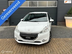 Peugeot 208 - 1.4 e-HDi Blue Lease, automaat, airco, 5 deurs, apk 11-2025