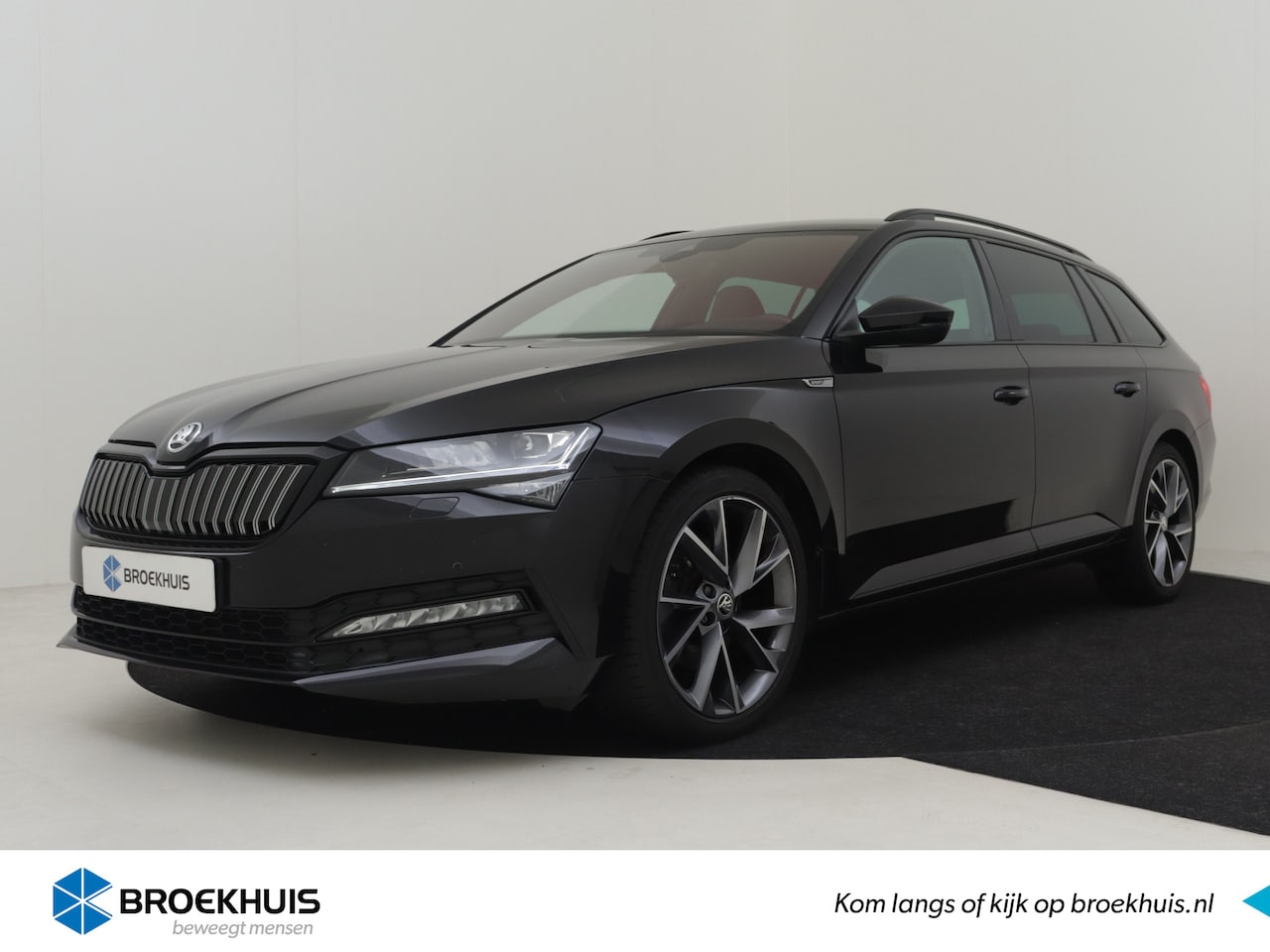 Skoda Superb Combi - 1.4 TSI iV Sportline Business 218pk | Adaptief cruise control | Navigatie | Led koplampen - AutoWereld.nl