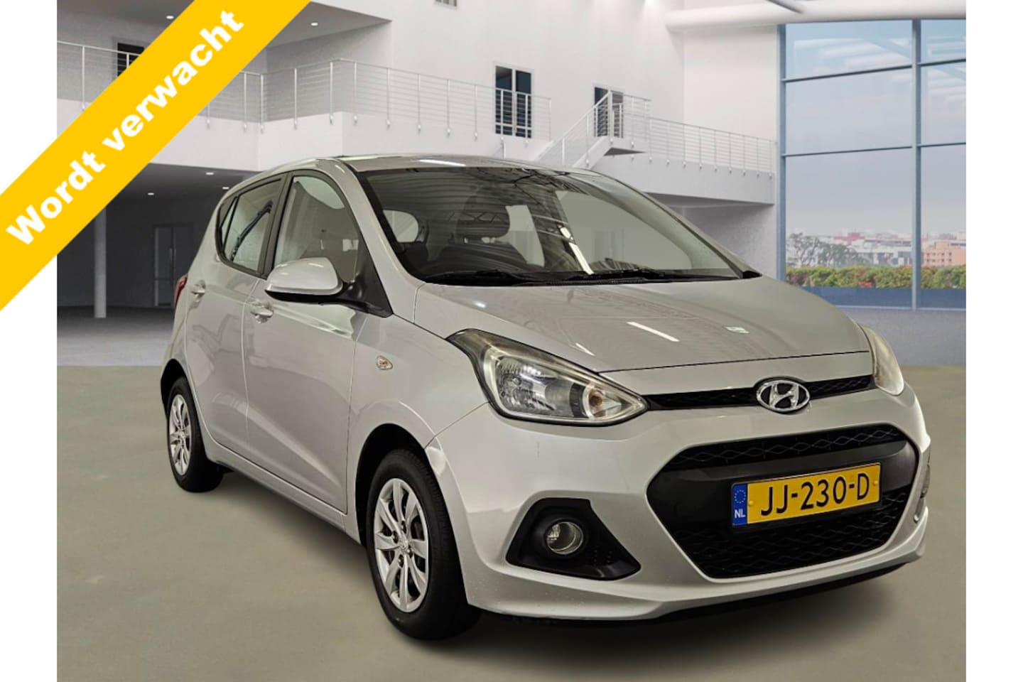 Hyundai i10 - 1.0i, 1e Eigenaar! Clima! 15.184km NAP! VERWACHT!! - AutoWereld.nl