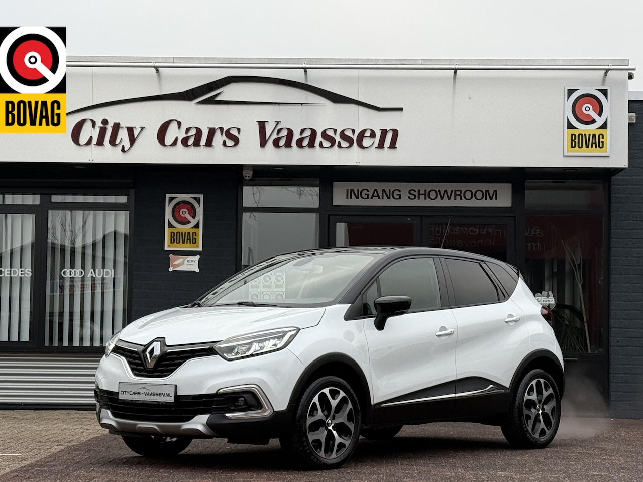 Renault Captur - 1.2 TCe Limited facelift model 120 pk navigatie climate ctr cruise ctr dagrijverlichting l - AutoWereld.nl