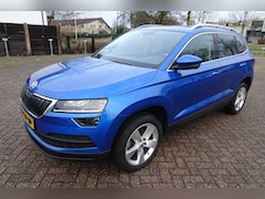 Skoda Karoq - 1.5 TSI ACT Business Edition 150 pk * AIRCO * LMV * NAVI * PDC * Trekhaak *