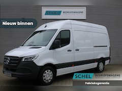 Mercedes-Benz Sprinter - 317CDI L2H2 Pro - 2x Schuifdeur - LED - Mbux 10 - 3.5t Trekhaak - Betimmering - Camera - C