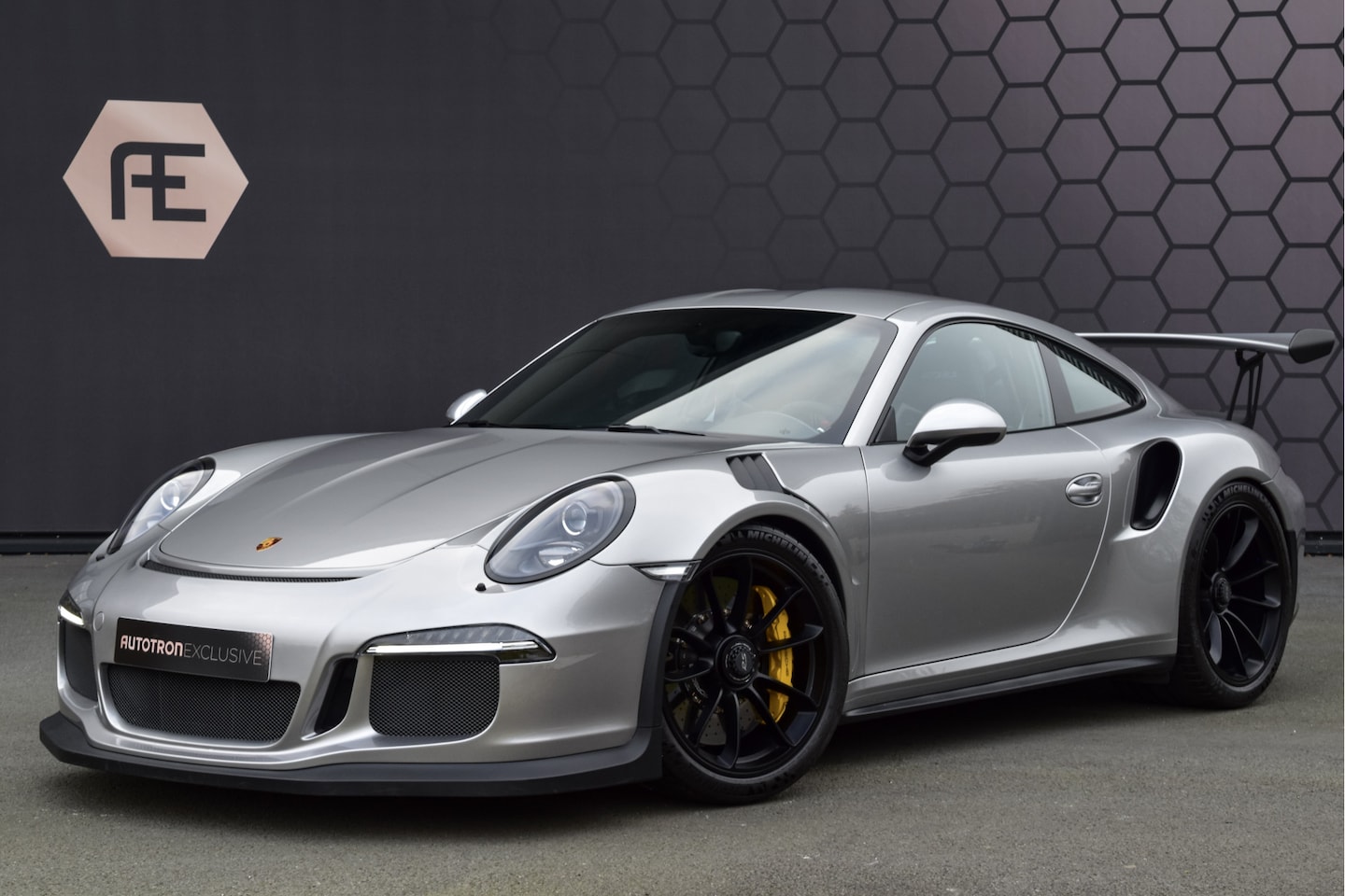 Porsche 911 - GT3 RS 4.0 | KERAMISCH | LIFTING | CARBON SEATS | GT-SILVER+PPF | CLUBSPORT | CARBON KUIPS - AutoWereld.nl