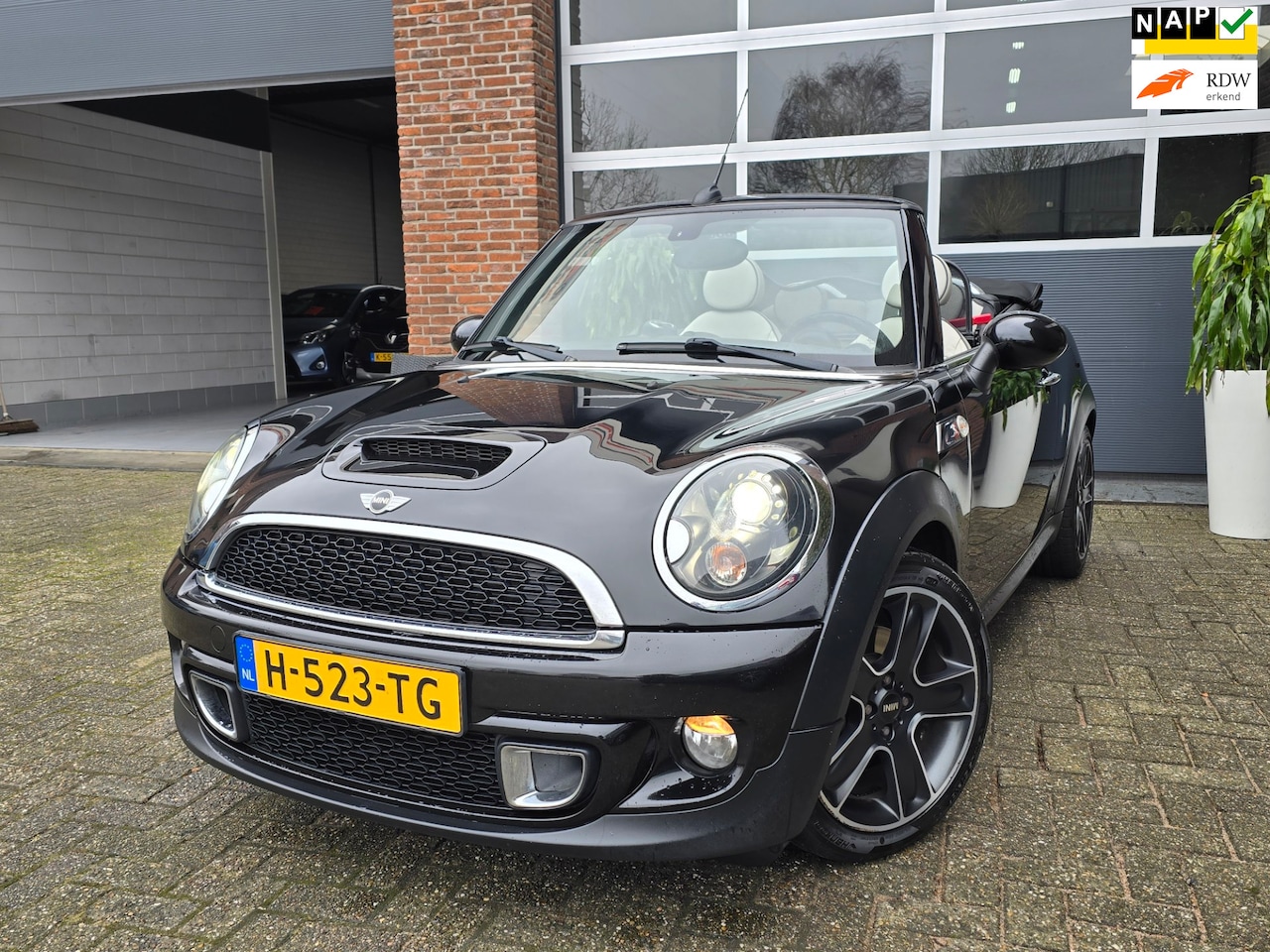 MINI Cabrio - Mini 1.6 Cooper S Chili Automaat |Xenon |Cabrio |Leer - AutoWereld.nl