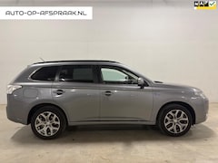 Mitsubishi Outlander - 2.0 PHEV 4x4 Dak Leer Camera