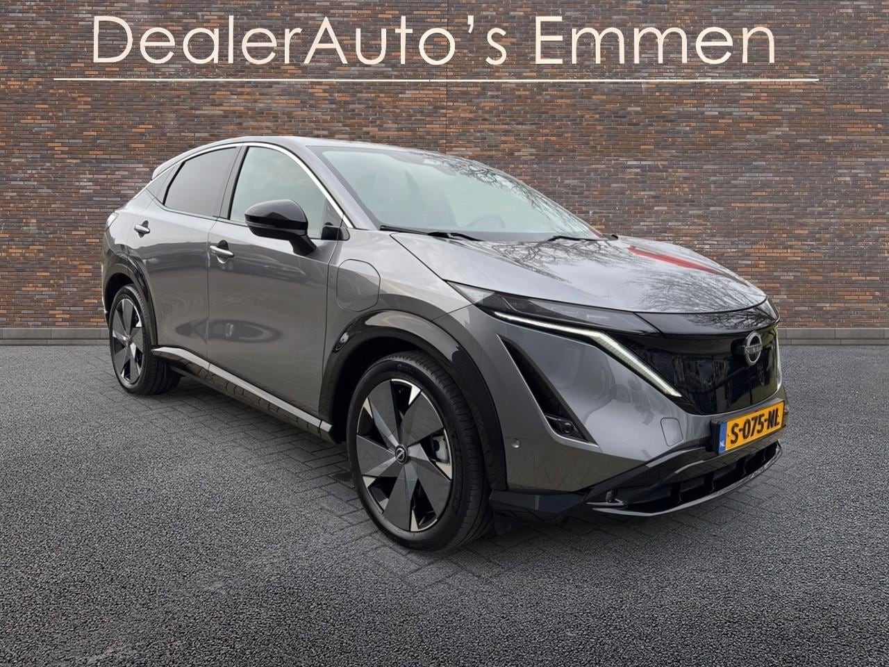 Nissan Ariya - Evolve 91 kWh PANODAK LMV 20.000KM - AutoWereld.nl