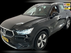 Volvo XC40 - 1.5 T3 Momentum Pro LEER/19" VELGEN