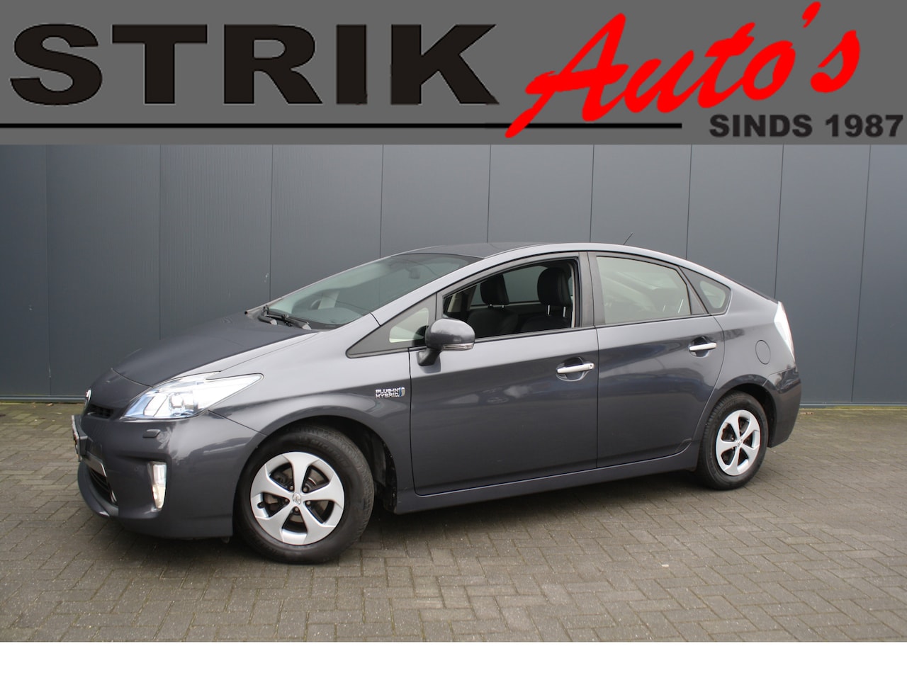 Toyota Prius - 1.8  Plug-in Dynamic Business 1.8 Plug-in Dynamic Business - AutoWereld.nl