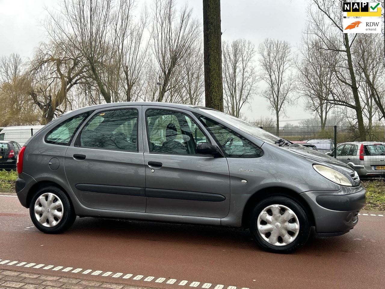 Citroën Xsara Picasso - 1.8i-16V Différence CLIMA!APK!KOOPJE! - AutoWereld.nl