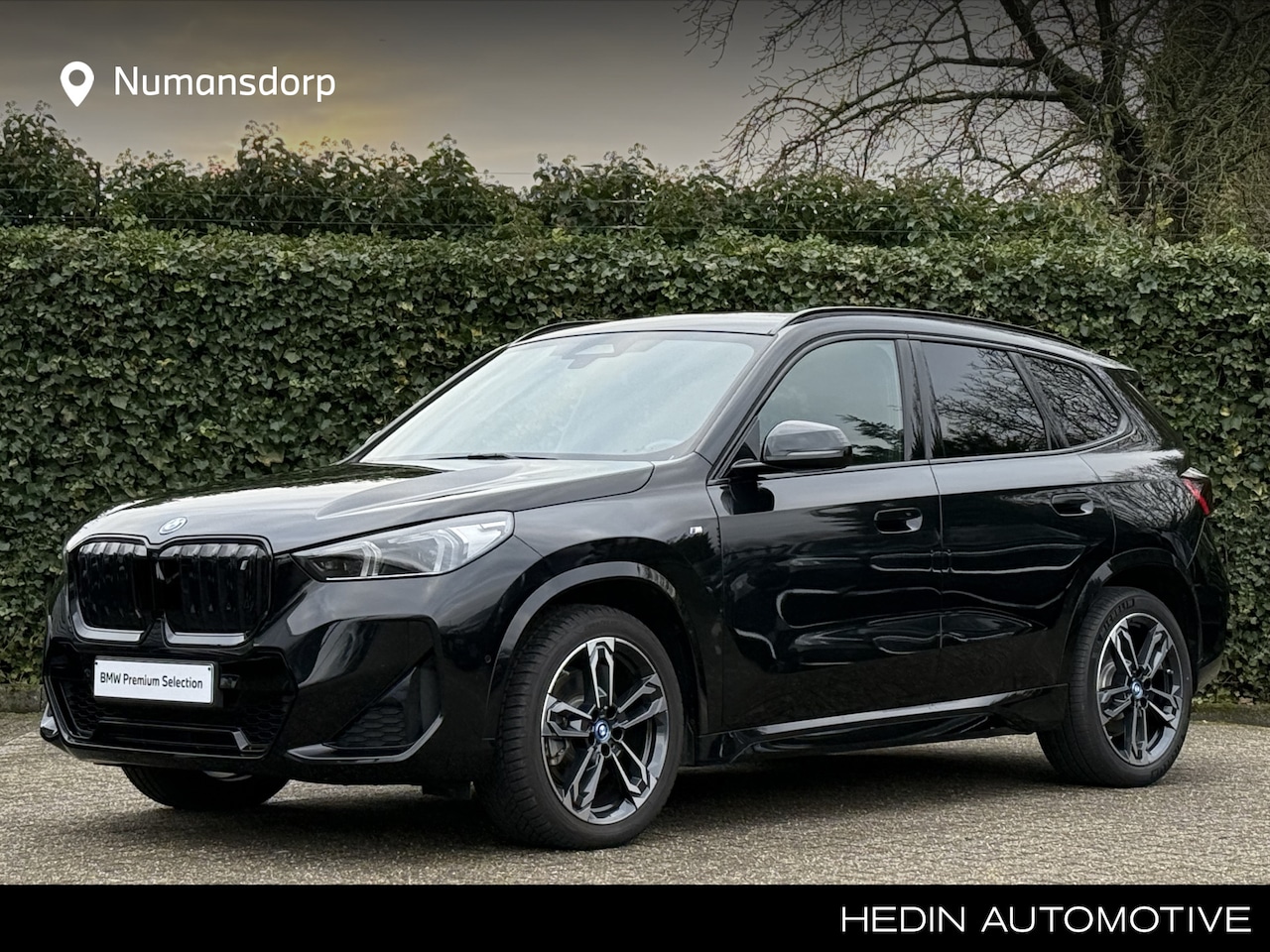 BMW iX1 - xDrive30 | M-Sport | Harman/kardon | Camera | Panorama - AutoWereld.nl