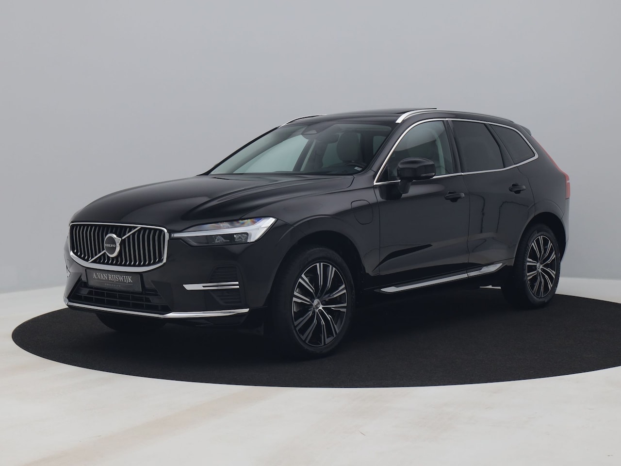 Volvo XC60 - 2.0 Recharge T6 AWD Inscription | PANO | HUD | H&K | MEMORY | STOEL- EN STUURVERW. - AutoWereld.nl