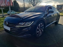 Volkswagen Arteon Shooting Brake - 1.4 eHybrid R-Line Business | Wordt verwacht | ACC | Pano | Leer |