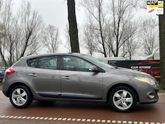 Renault Mégane - 1.4 TCe Dynamique CLIMANAVIAPKKOOPJE