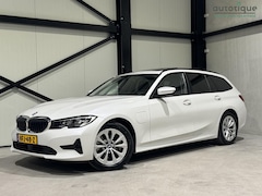 BMW 3-serie Touring - 330e Aut. | panorama | leder | navi | trekhaak |