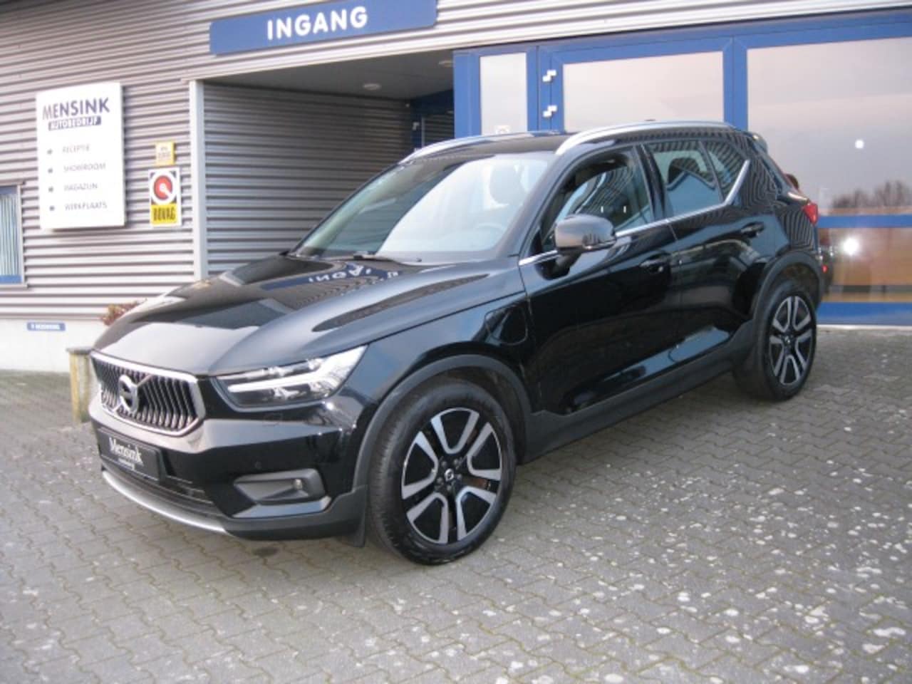 Volvo XC40 - T4 Twin Engine 211pk Geartronic Inscription Expression - AutoWereld.nl