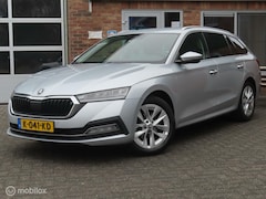 Skoda Octavia Combi - 1.0 e-TSI Business Edition/virtueel/carplay/trekhaak