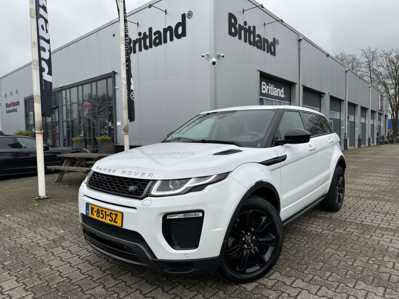 Land Rover Range Rover Evoque - 2.0 Si4 4wd Dynamic bj2017 *Leder *Cruise *Navi *Camera - AutoWereld.nl