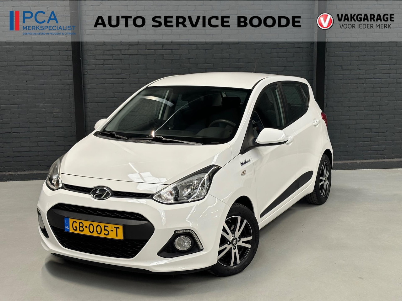 Hyundai i10 - 5-deurs 1.0i i-Motion Comfort Plus - cruise + climate control - bluetooth - AutoWereld.nl