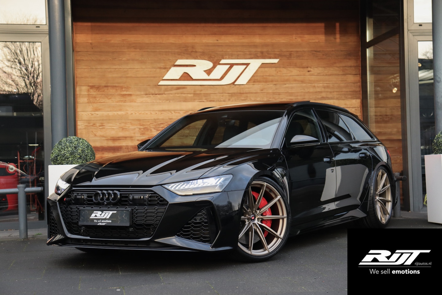 Audi RS6 - 4.0 Quattro **Ceramic/Carbon/HUD/Pano/B&O/ACC** Nieuwe dynamo - AutoWereld.nl