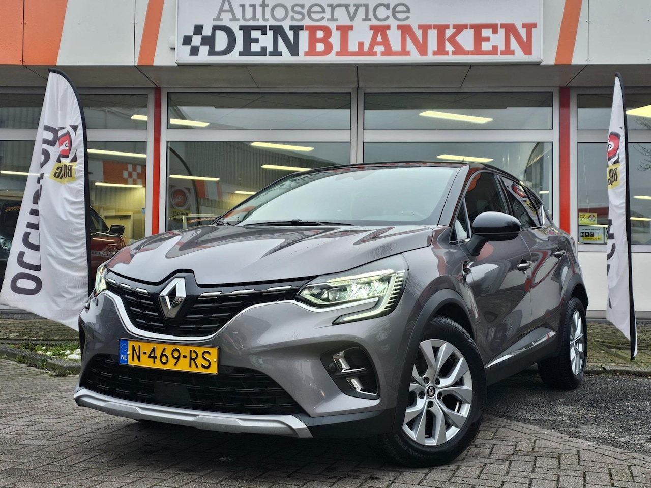 Renault Captur - 1.3 TCe 140 Intens Automaat BJ.12-2021 / Navigatie / Led / Climate Control / Camera / Half - AutoWereld.nl