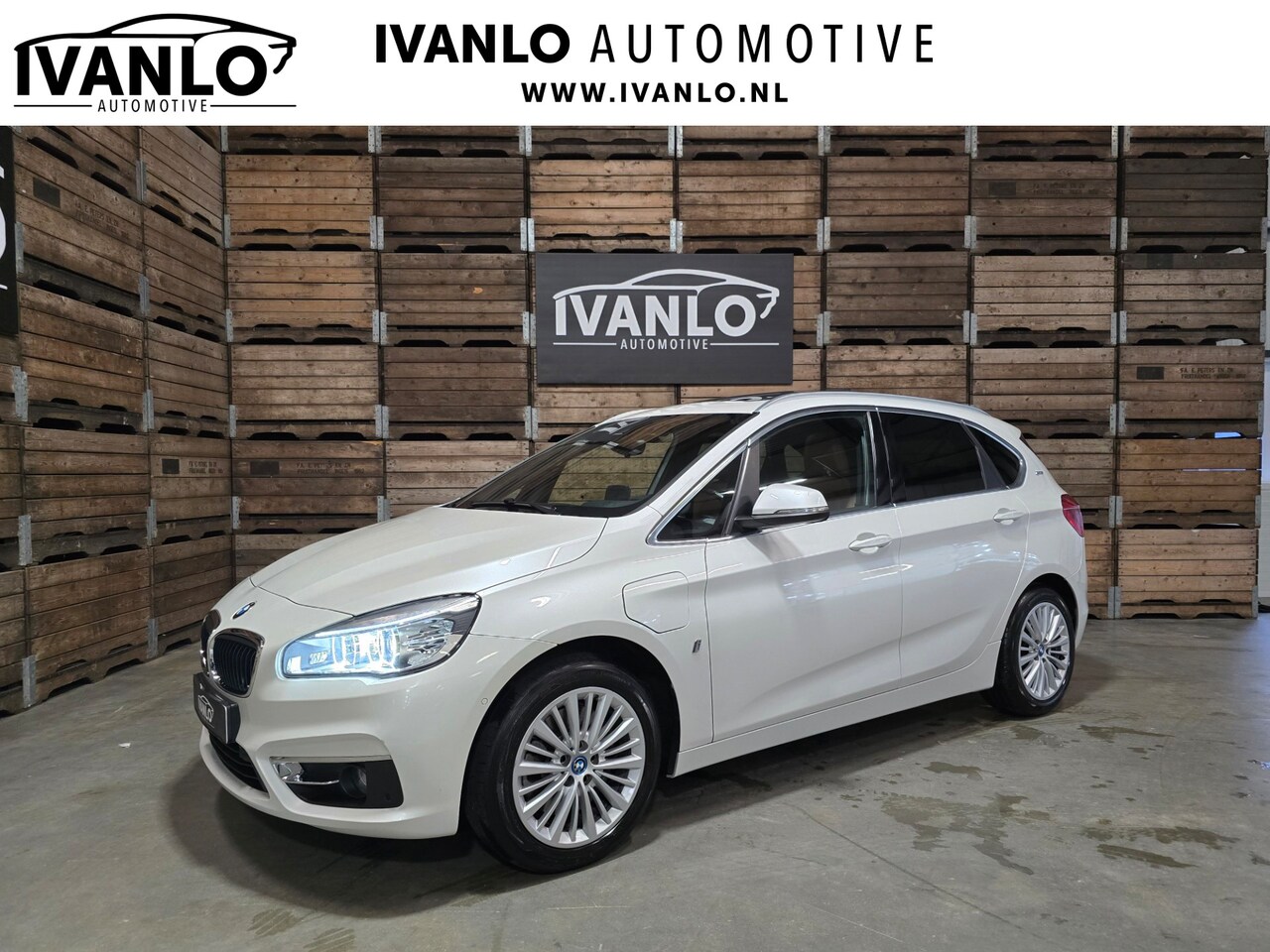 BMW 2-serie Active Tourer - 225xe Luxury Pano Led Leder HUD Camera Navi Clima LM - AutoWereld.nl