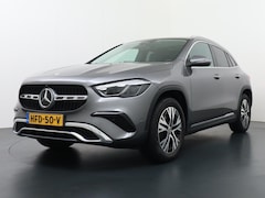 Mercedes-Benz GLA-Klasse - 250 e Progressive Panoramadak, Wegklapbare trekhaak, stoelen met memory