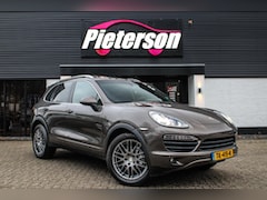 Porsche Cayenne - 4.8 S PANO LEES TEKST XENON LEDER CLIMA PDC