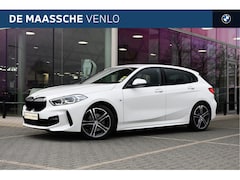 BMW 1-serie - 118i Executive M Sport / M 50 Jahre uitvoering / Sportstoelen / LED / M Sportonderstel / H