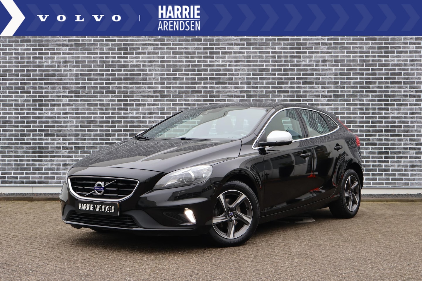 Volvo V40 - 2.0 D2 R-Design Business 2.0 D2 R-Design Business - AutoWereld.nl