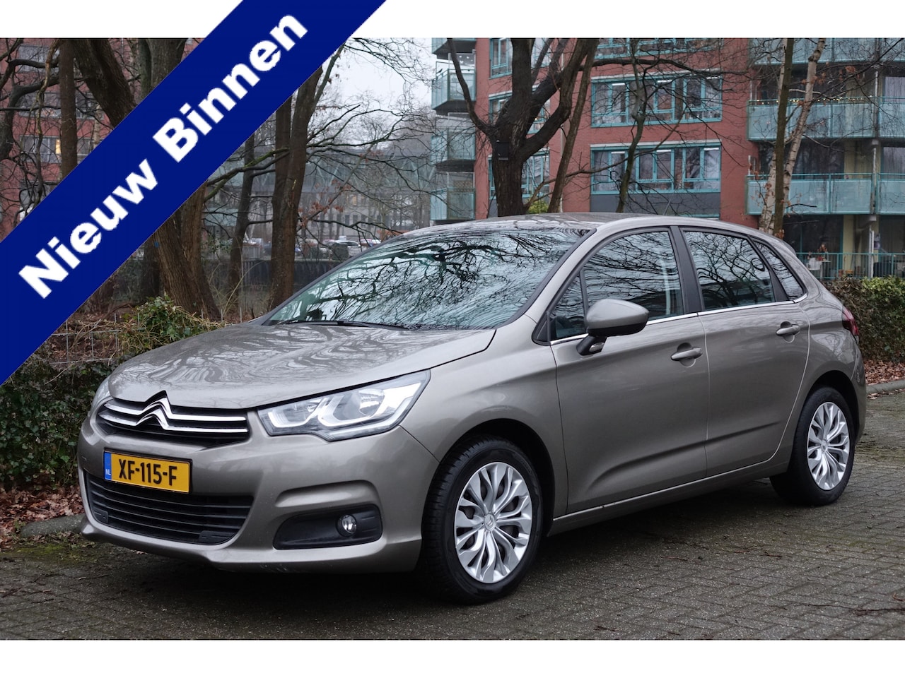 Citroën C4 - 1.2 PureTech Feel Collection 1.2 PureTech Feel Collection, Navi, PDC, trekhaak, mooie auto - AutoWereld.nl