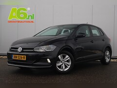 Volkswagen Polo - 1.0 TSI Comfortline Business 95PK Trekhaak 15 inch LMV Adaptive Cruise Carplay Android Nav