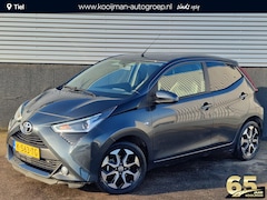 Toyota Aygo - 1.0 VVT-i x-joy Incl: LM velgen, Climate control, Parkeerhulp Camera, Navigatie