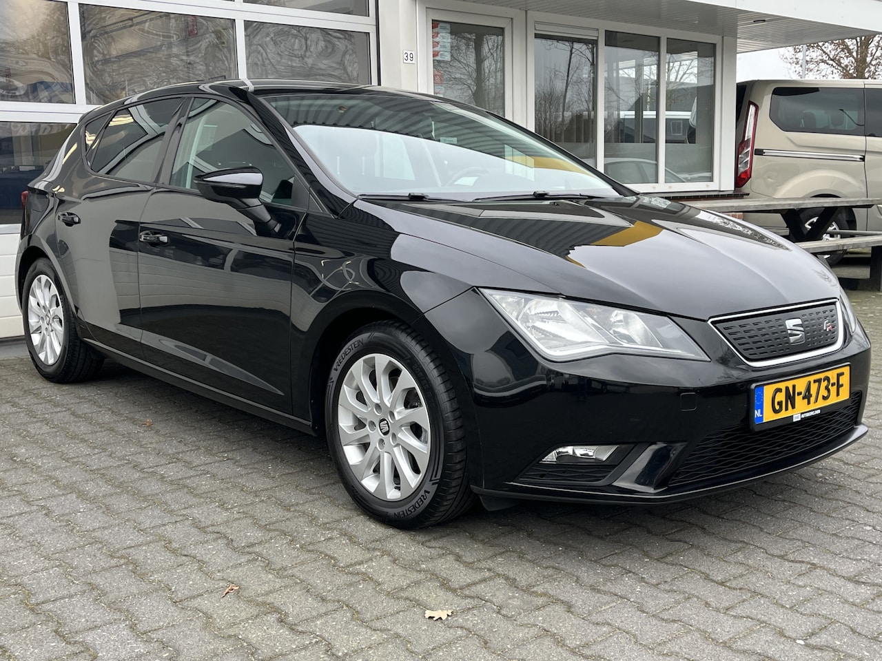 Seat Leon - 1.0 EcoTSI Style Connect Cruise control Trekhaak Navigatie Climate control - AutoWereld.nl