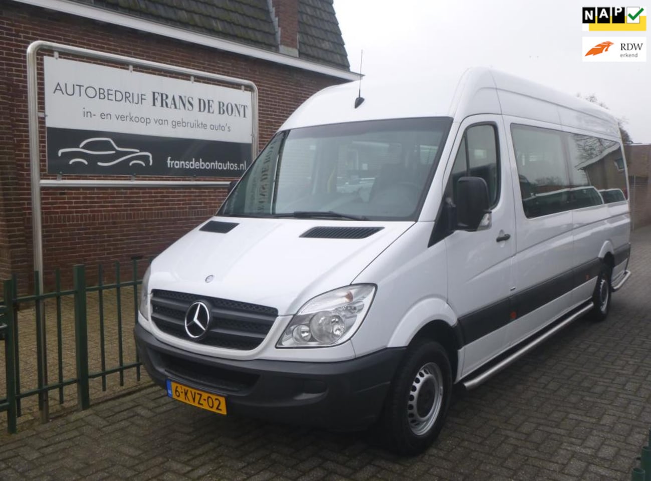 Mercedes-Benz Sprinter - 313 2.2 CDI 432 HD AIRCO MAXI 9 PERSOONS MOTOR SCHADE ! engine damage ! € 5750 ex btw - AutoWereld.nl