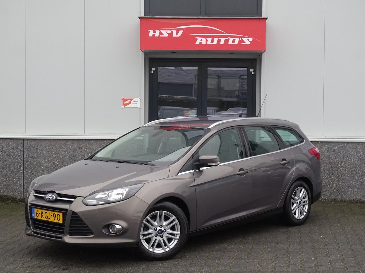 Ford Focus Wagon - 1.0 EcoBoost Titanium navi LM airco - AutoWereld.nl