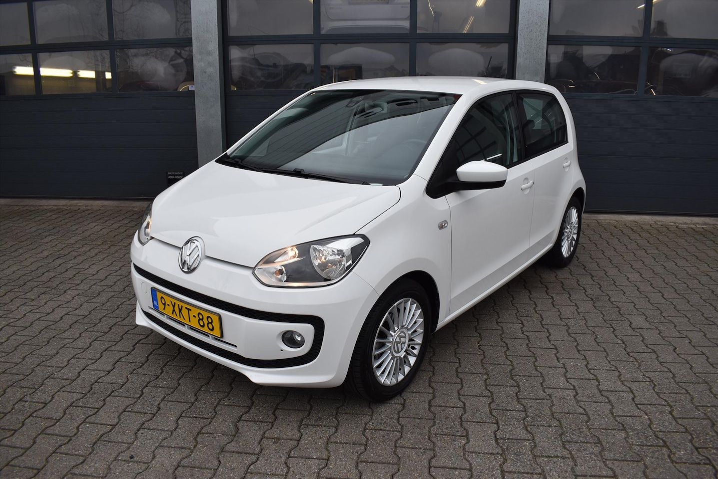 Volkswagen Up! - 1.0 high up! 1.0 60pk 5-drs High up! - AutoWereld.nl