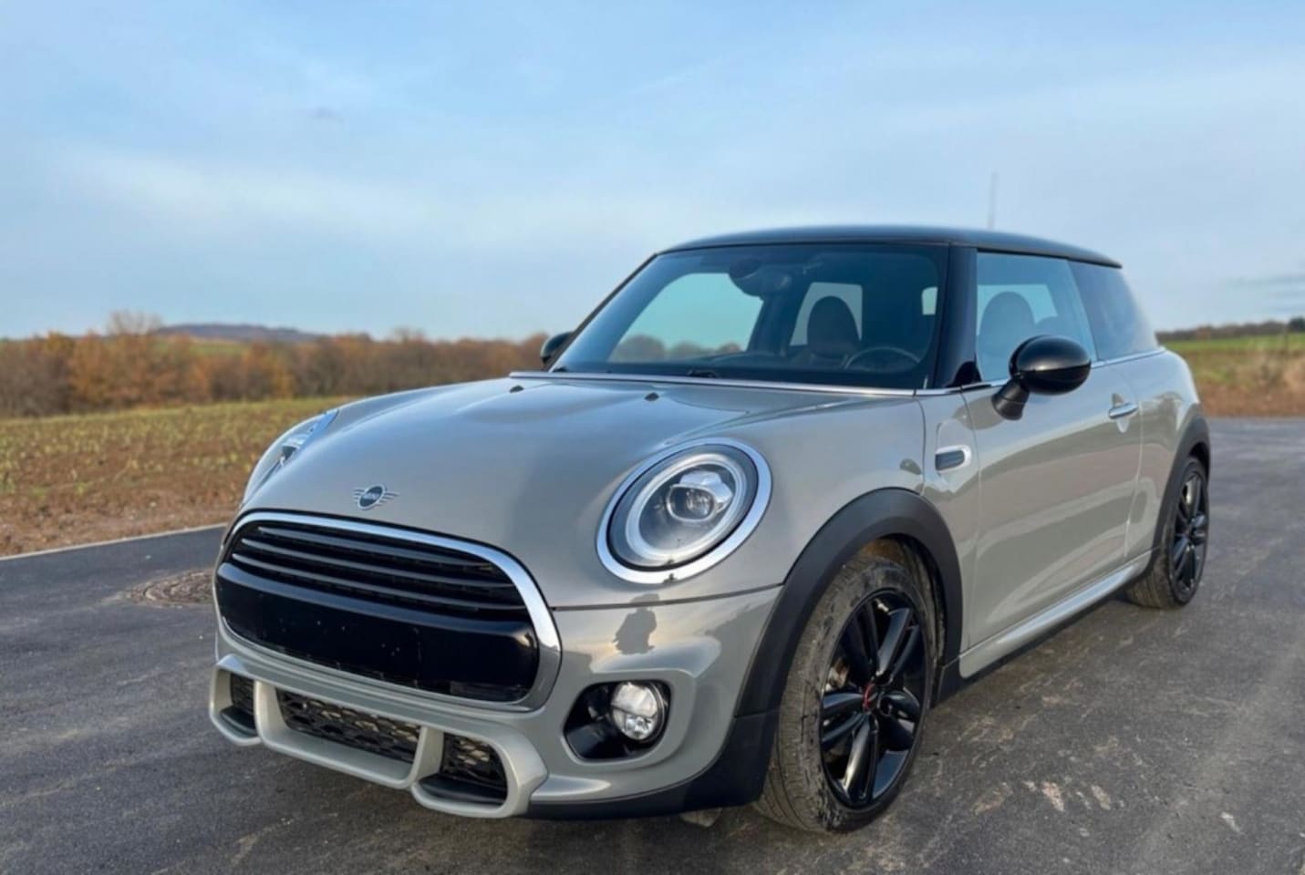 MINI Cooper - 1.5 COOPER CHILI John Cooper Works Full Options Super!! - AutoWereld.nl